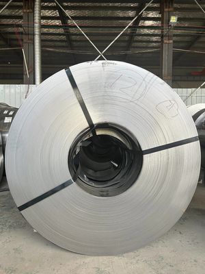 İyi bir fiyat. B35G135 Geleneksel Tahıl Dönümlü Elektrikli Çelik Bobin 0,5 mm Kalınlığı çevrimiçi
